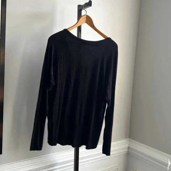 Joah Brown sweater OS - Picture 3 of 3